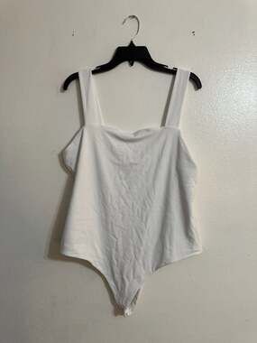 nuuds Women's Square Neck Bodysuit White Size XXL compression, slimming